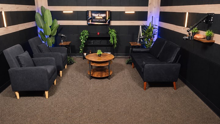 Four-seat arrangement in Podcast Room B