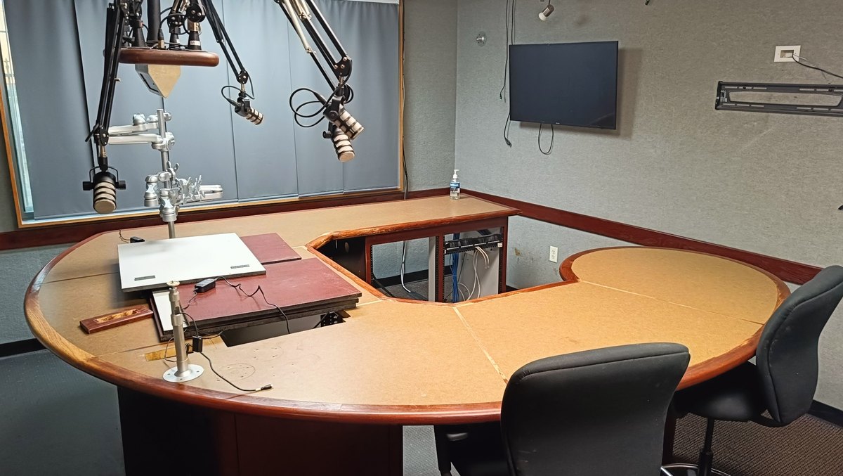 Reverse view of the existing Podcast Room C space